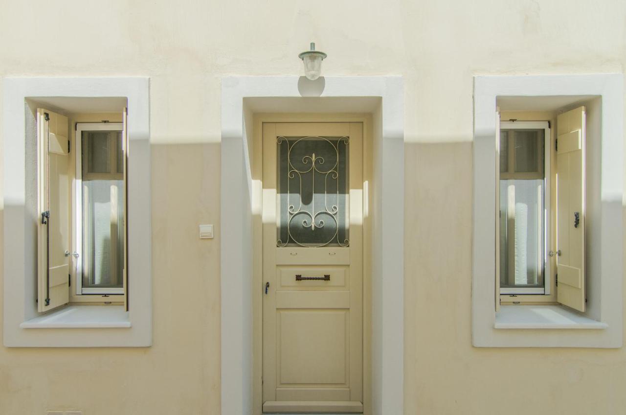 Myyellowhome Ermoupoli Exterior foto